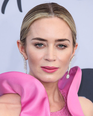 Emily Blunt Poster 3727822