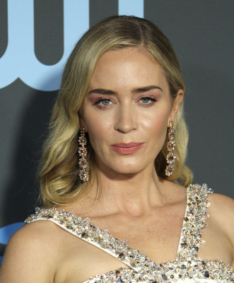 Emily Blunt Poster 3761457