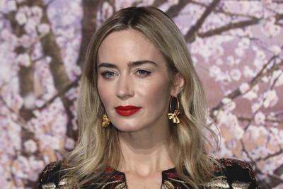 Emily Blunt Poster 3785429