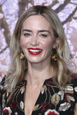Emily Blunt Poster 3785474