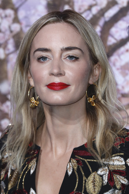 Emily Blunt Poster 3785485