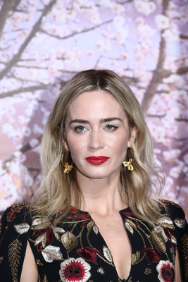 Emily Blunt Poster 3785489