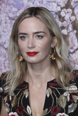 Emily Blunt Poster 3785520