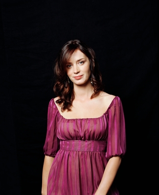 Emily Blunt Poster 3818987