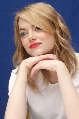 Emma Stone Poster 2225080