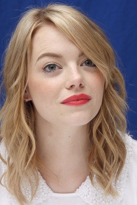 Emma Stone Poster 2225082