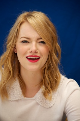 Emma Stone Poster 2225084