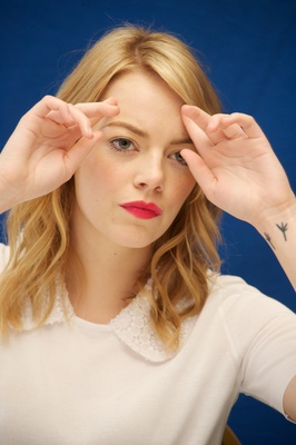 Emma Stone Poster 2242382