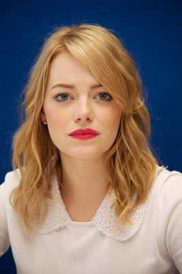 Emma Stone Poster 2242383