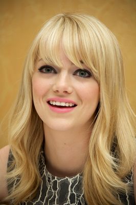 Emma Stone Poster 2338536