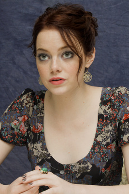Emma Stone Poster 2441684
