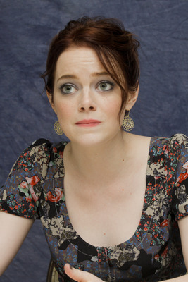 Emma Stone Poster 2441694