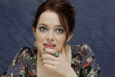 Emma Stone Poster 2441695