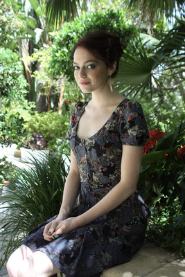 Emma Stone Poster 2441697