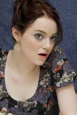 Emma Stone Poster 2441711