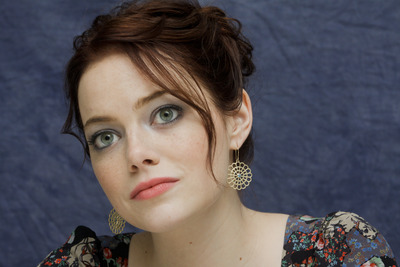 Emma Stone Poster 2441720