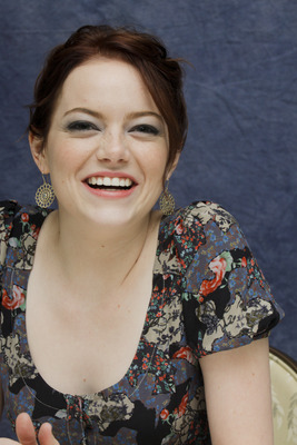 Emma Stone Poster 2441721