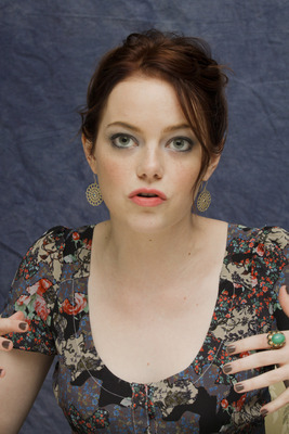Emma Stone Poster 2441722