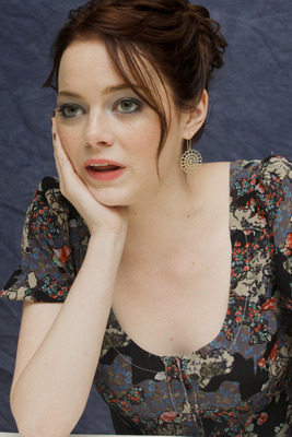 Emma Stone Poster 2441723