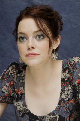 Emma Stone Poster 2441742