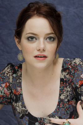 Emma Stone Poster 2441746