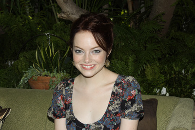 Emma Stone Poster 2441758