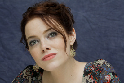 Emma Stone Poster 2441764