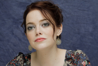 Emma Stone Poster 2441780