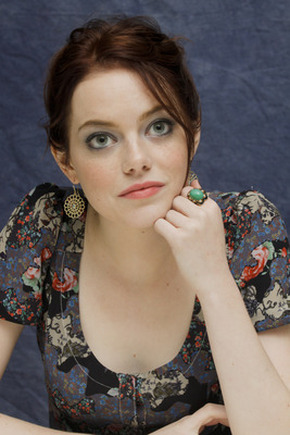 Emma Stone Poster 2441782