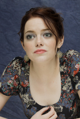 Emma Stone Poster 2441783