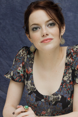Emma Stone Poster 2441792