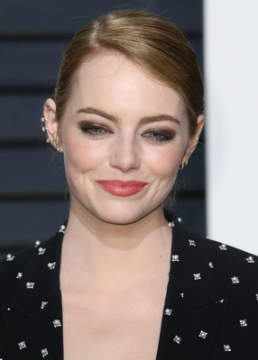 Emma Stone Poster 2747344