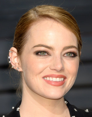 Emma Stone Poster 2747345