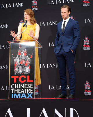 Emma Stone Poster 2747532
