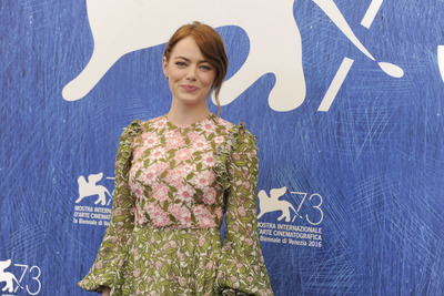Emma Stone Poster 2747534