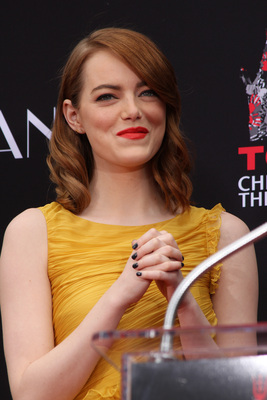 Emma Stone Poster 2747620