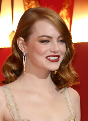 Emma Stone Poster 2747661