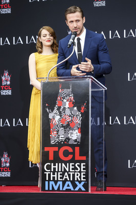 Emma Stone Poster 2747756