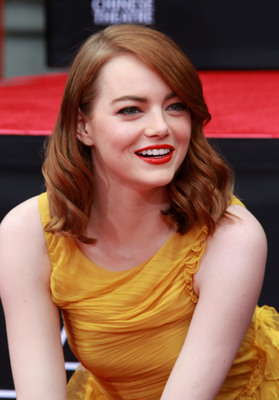 Emma Stone Poster 2747869