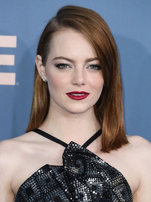 Emma Stone Poster 2747939