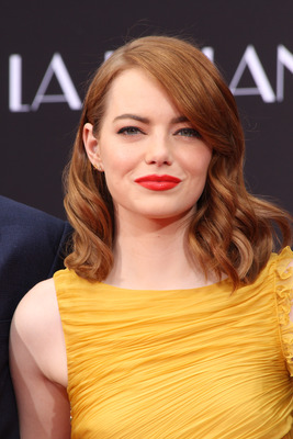 Emma Stone Poster 2748256