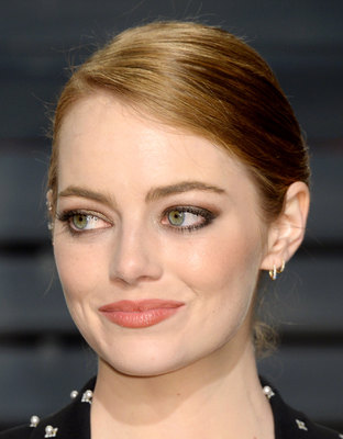 Emma Stone Poster 2748807