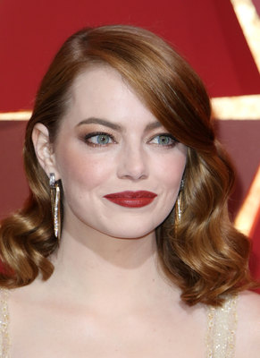 Emma Stone Poster 2748989