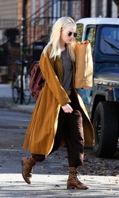 Emma Stone Poster 2846934