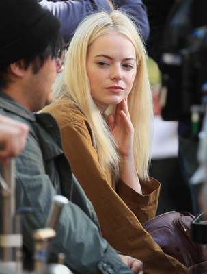 Emma Stone Poster 2846956
