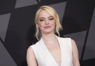 Emma Stone Poster 2847003