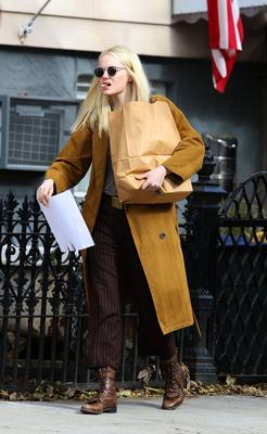 Emma Stone Poster 2847038
