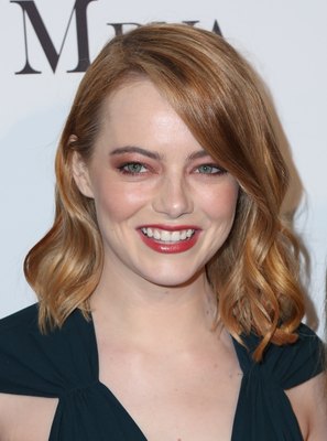 Emma Stone Poster 2993239