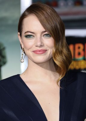 Emma Stone Poster 3912078