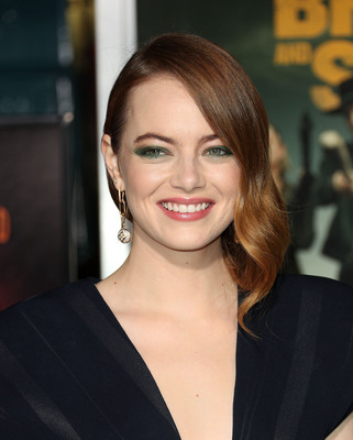 Emma Stone Poster 3912123